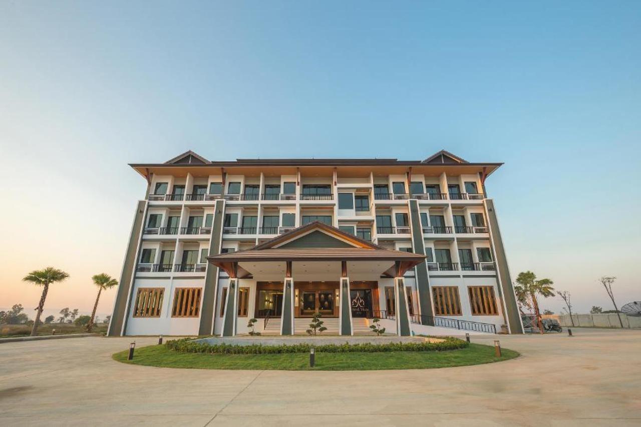Sann View Hotel Thoeng Buitenkant foto
