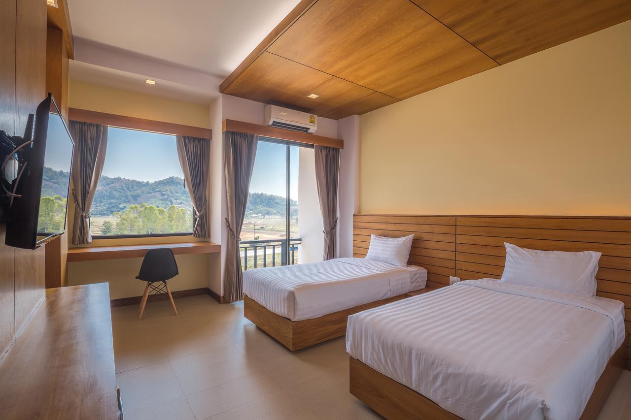 Sann View Hotel Thoeng Buitenkant foto