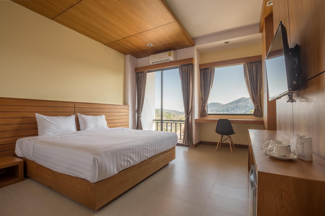 Sann View Hotel Thoeng Buitenkant foto