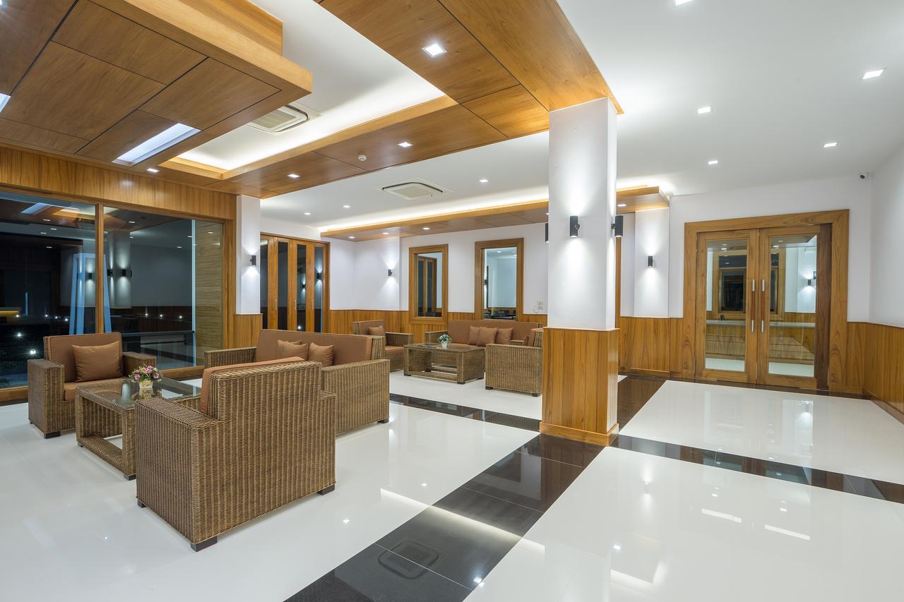 Sann View Hotel Thoeng Buitenkant foto